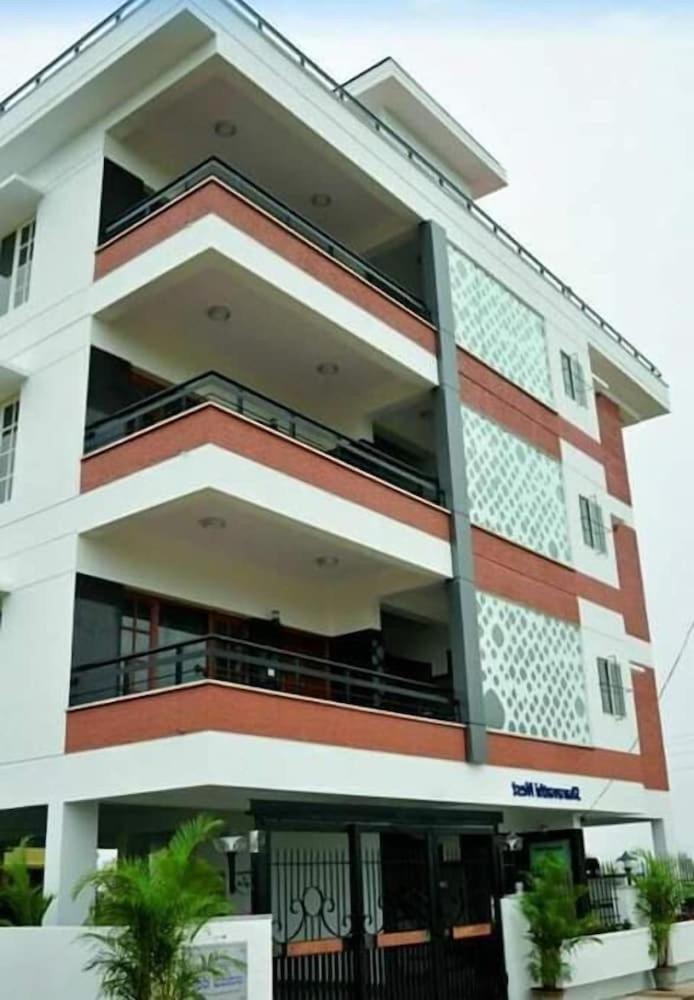 Apartamento Zions Apertment Yelahanka Exterior foto